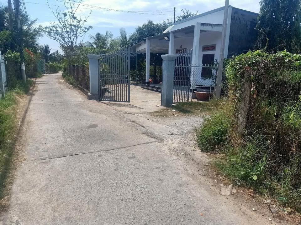 Đất thổ cư 200m² tại Hàm Đức, giá chỉ 560 triệu - Cơ hội đầu tư tuyệt vời!