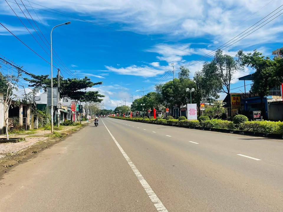 Đất nền đường Hùng Vương, Gia Nghĩa 630m² giá 5 tỷ - Chính chủ bán gấp!