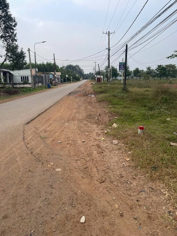 Lô đất thổ cư Long An 119.6m² giá 2.6 tỷ - Sổ riêng sang tên ngay!