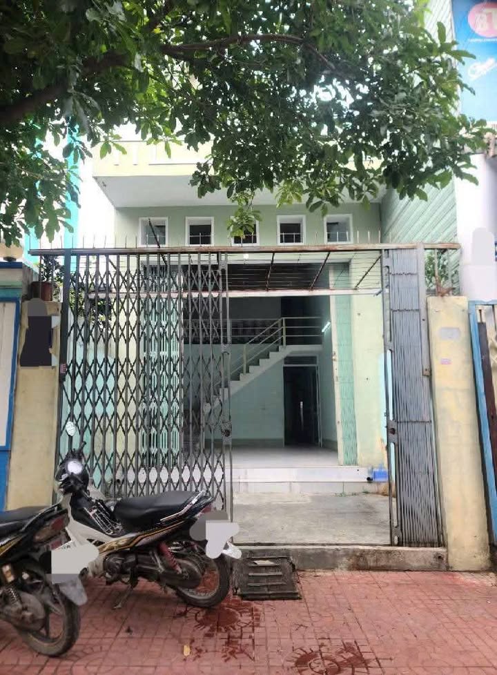 Nhà nguyên căn mặt tiền Võ Thị Sáu, Quy Nhơn 85m² giá 3.5 triệu - Thích hợp cho gia đình!