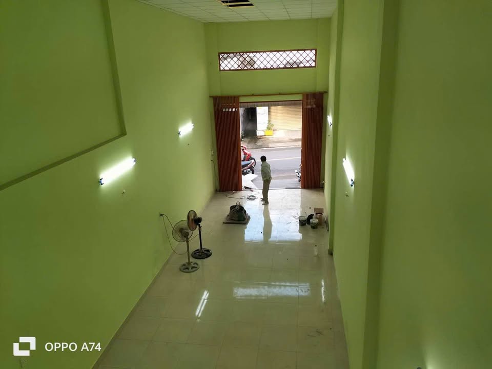 Nhà cho thuê mặt tiền kinh doanh Hồ Văn Long, Bình Tân 80m² - Giá chỉ 9 triệu/tháng!