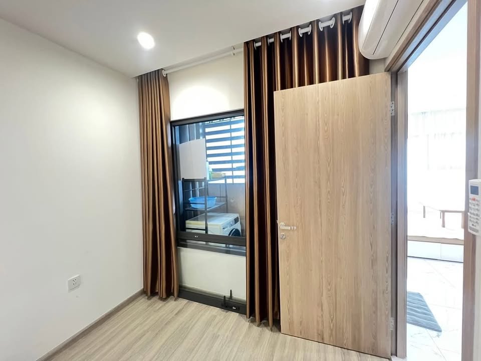 Căn hộ Vinhomes Grand Park Q9 67m² giá 8.5 triệu - Full nội thất sang trọng!