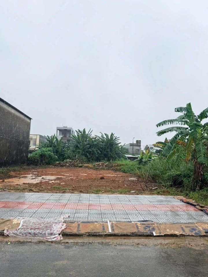 Đất mặt tiền Đô Đốc Lân, Hòa Xuân, Đà Nẵng 200m² giá 11.7 tỷ - Cơ hội đầu tư hiếm có!