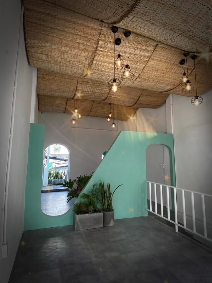 Nhà mặt tiền quận 10, đường Thành Thái, 84m² giá 15.8 tỷ - Kinh doanh sầm uất!