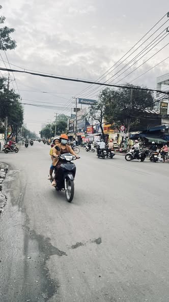 Nhà phố Dĩ An 64m² giá 3.6 tỷ - Thiết kế hiện đại, vào ở ngay!