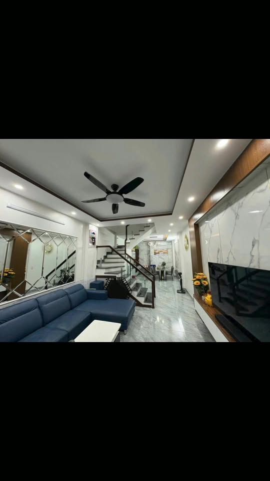 Nhà 3 tầng Đặng Cương, Hải Phòng 55m² giá 3.2 tỷ - Nội thất xịn, chính chủ!