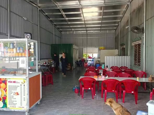 Cho thuê mặt bằng đường Nguyễn Huệ, La Hà, Tư Nghĩa, Quảng Ngãi - Diện tích 128m² chỉ 3 triệu/tháng!