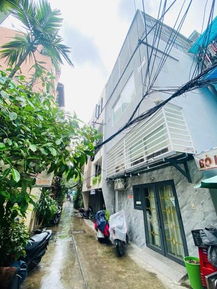 Nhà nhỏ xinh Cống Quỳnh, Quận 1, 50m² giá 5.5 tỷ - Sẵn sàng ở ngay!