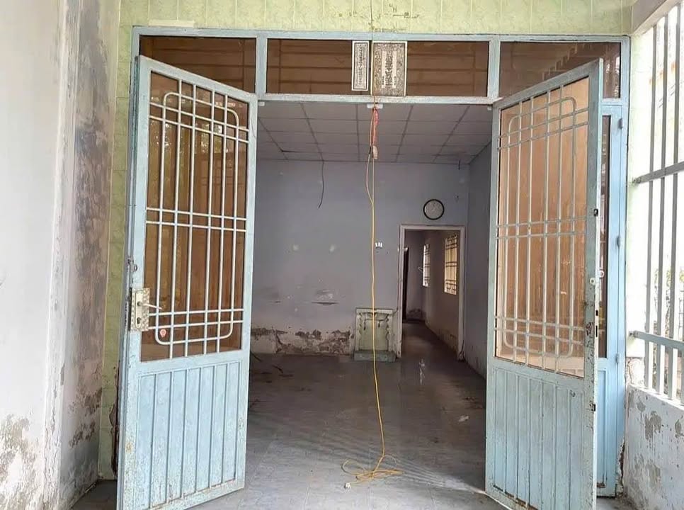 Nhà trệt + 7 phòng trọ mặt tiền đường Nguyễn Huệ, TP. Sóc Trăng - Đầu tư sinh lời 4 tỷ!