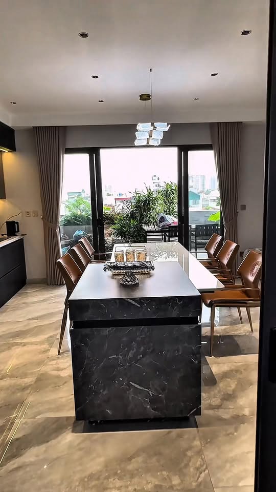 Nhà phố Ngọc Thụy, Long Biên 56m² giá 21.5 tỷ - Thiết kế hiện đại, gần công viên