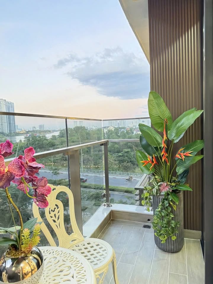 Căn hộ The River Thủ Thiêm 126m² giá 60 triệu - Full nội thất, view sông đẹp!