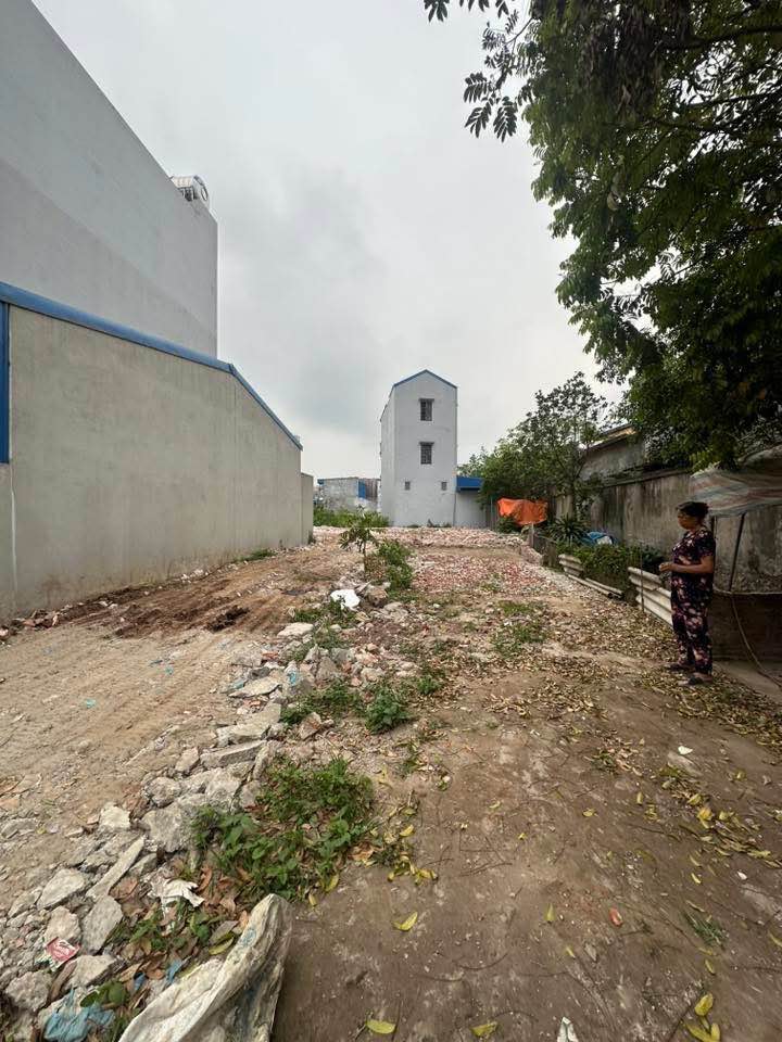 Đất nền Nam Định 67.5m² giá 1.6 tỷ - Ô tô đỗ trong đất!