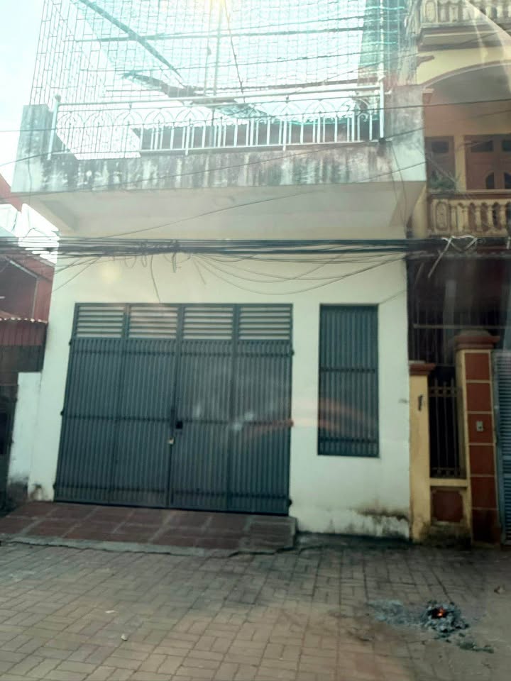 Nhà cho thuê đường Bà Triệu, phường Phố Hiến, Hưng Yên - Đẹp lung linh, gần chợ!