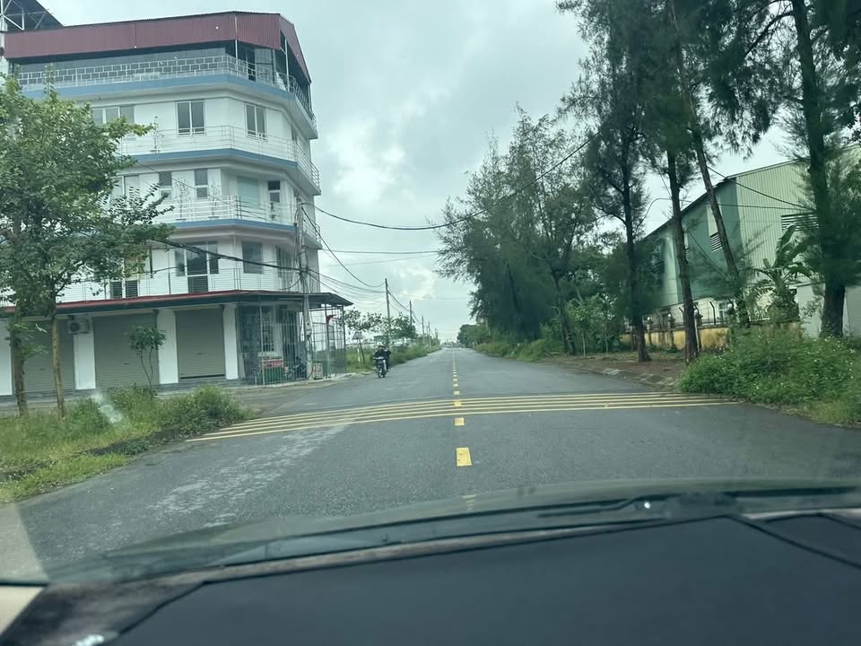 Đất nền mặt đường trung tâm thị trấn Trần Cao 110m² giá chỉ 2,3 tỷ - Cơ hội đầu tư tuyệt vời!