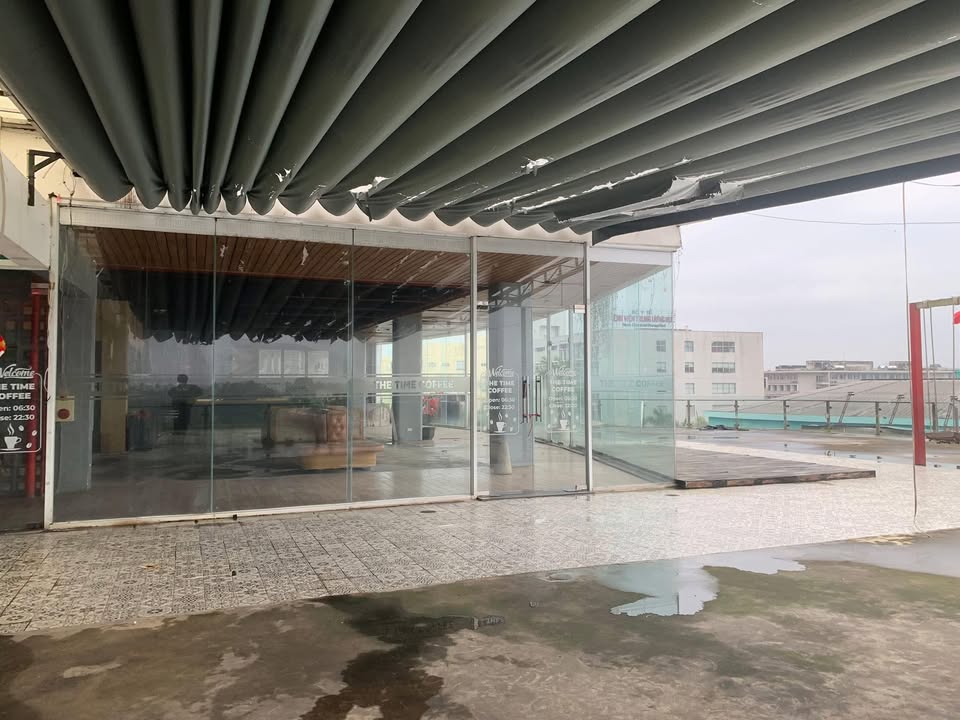 Cho thuê toà nhà mặt tiền Lê Lợi, Huế - Diện tích lớn, view tuyệt đẹp!