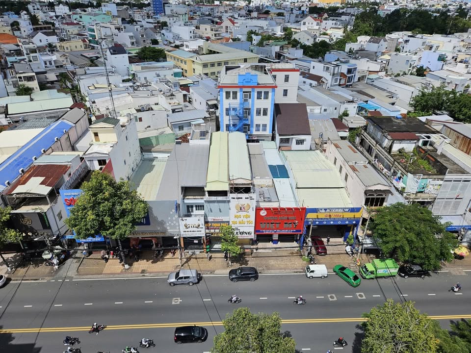 Nhà mặt tiền Trần Hưng Đạo Ninh Kiều 164.4m² giá 22 tỷ - Vị trí kinh doanh sầm uất!