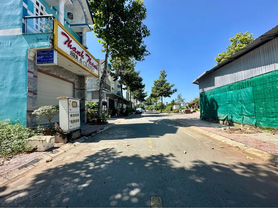 Đất thổ cư đường số 6, Khu tái định cư Cầu Bần, 85m² giá 2.9 tỷ - Cơ hội đầu tư tuyệt vời!