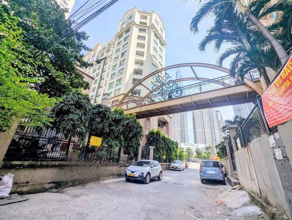 Căn hộ dịch vụ Nguyễn Hữu Cảnh quận Bình Thạnh 138m² giá 39 tỷ - Đầu tư sinh lời hấp dẫn!