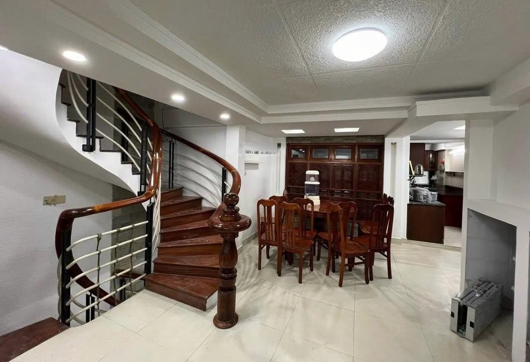 Nhà cho thuê đường Điện Biên Phủ, quận 10, 66m² giá 20 triệu - Phù hợp làm văn phòng, shop