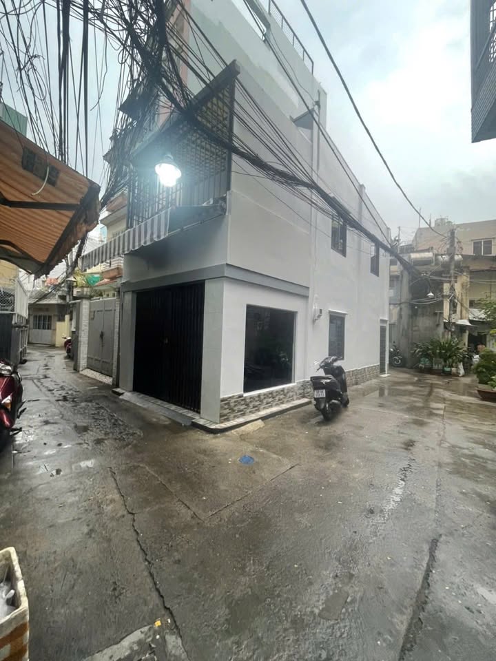 Nhà nguyên căn cho thuê tại Quận 10, diện tích 45m², giá chỉ 18 triệu/tháng - Cơ hội hiếm có!