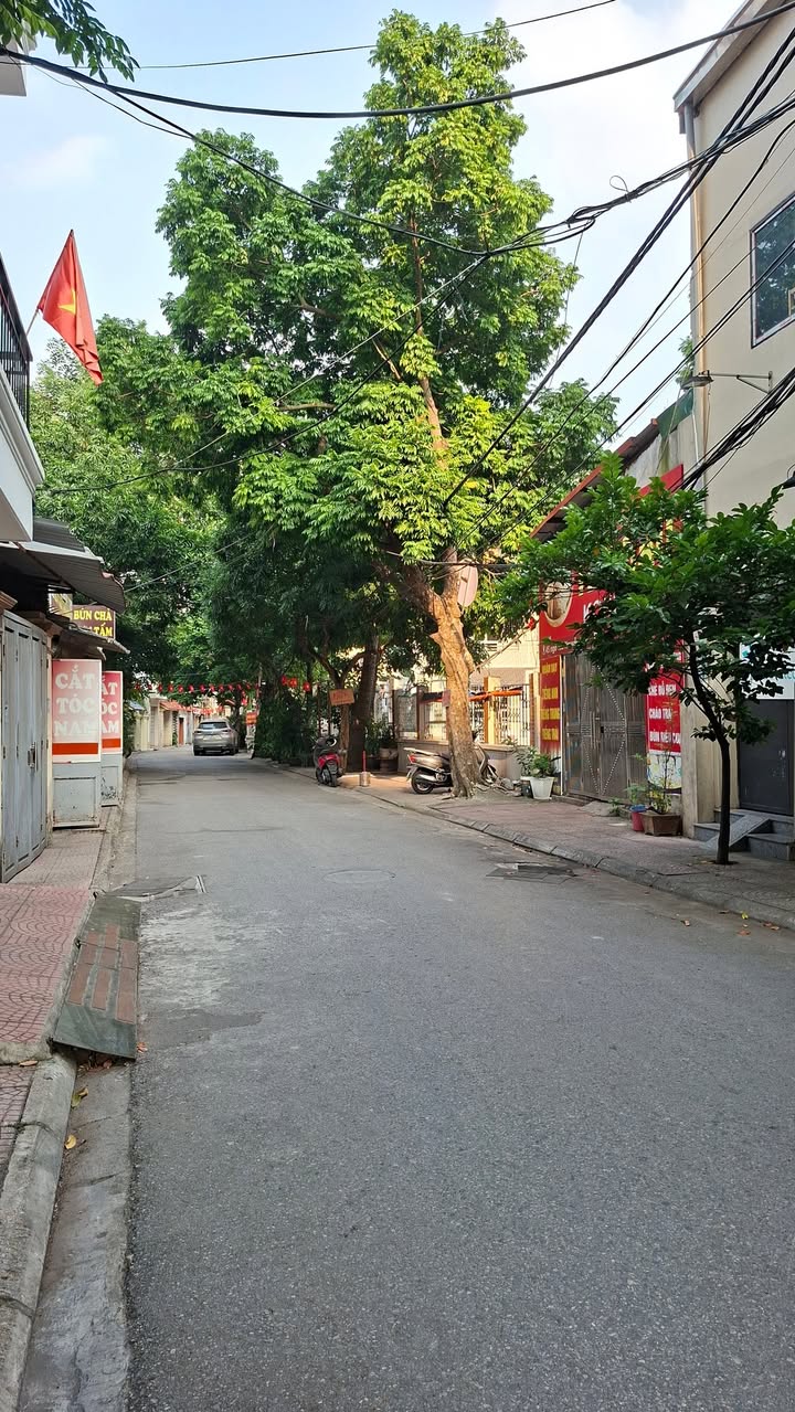 Đất Bồ Đề Long Biên 80m² giá thỏa thuận - Sổ đỏ chính chủ giao ngay!