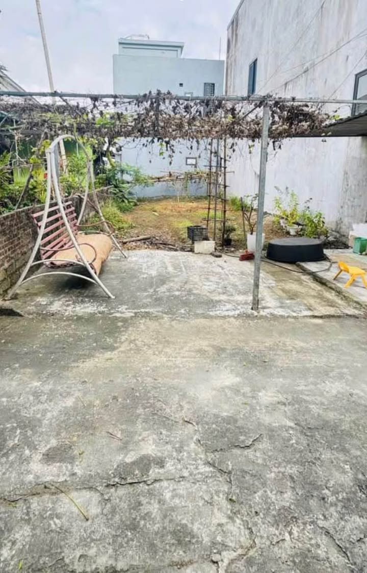 Đất nền Việt Hưng Long Biên 65m² giá chỉ 6.5 tỷ - Sổ đỏ chính chủ, mặt tiền thoáng đãng!