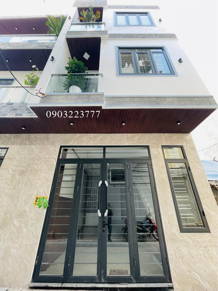 Nhà 3 tầng Trần Quang Khải Nam Định 65,5m² giá 3,35 tỷ - Ô tô đỗ cửa ngày đêm!