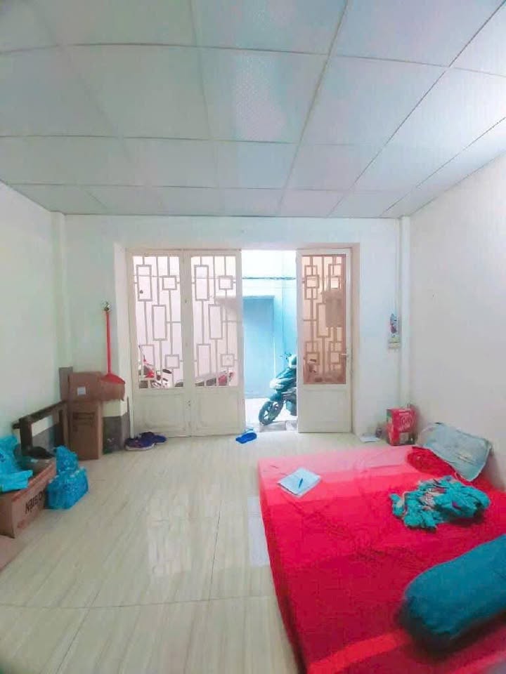 Nhà 2 tầng tại Phước Long B, Thủ Đức 37m² giá 3,2 tỷ - Pháp lý rõ ràng!