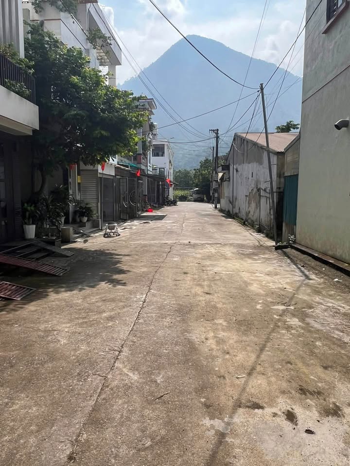 Đất nền mặt tiền đường Nguyễn Du, phường Nguyễn Trãi, 91m² chỉ 2 tỷ - Cơ hội đầu tư hấp dẫn!