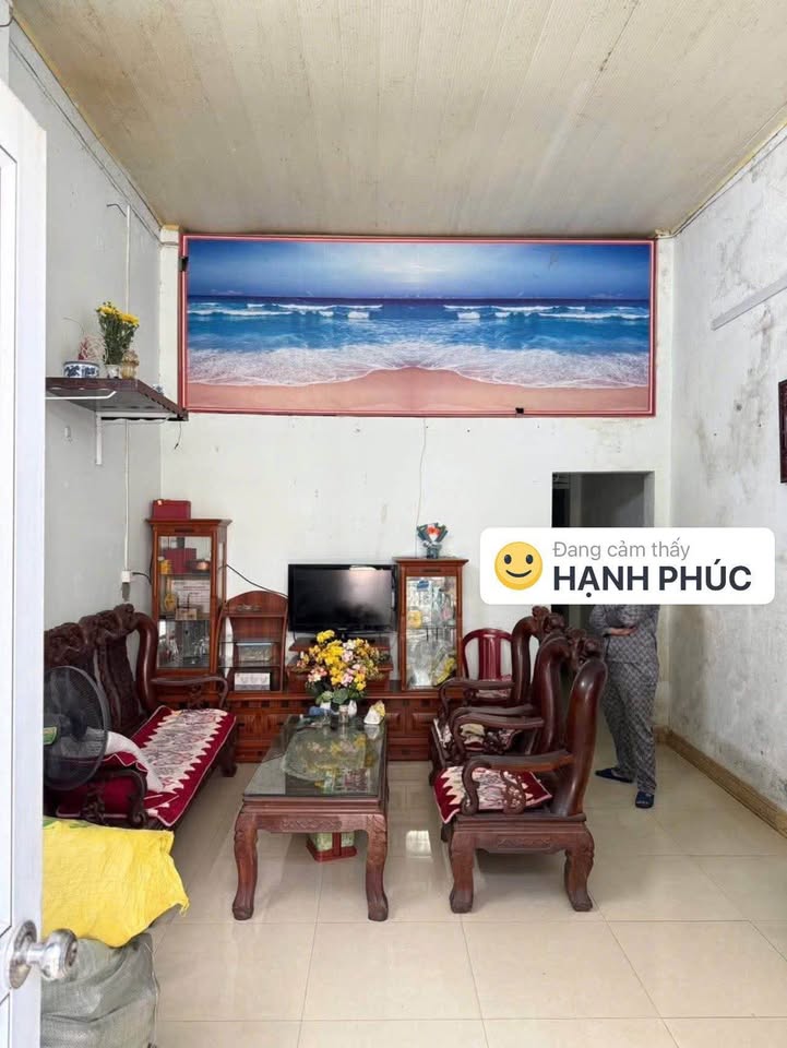 Nhà C4 Phố Mới Lào Cai 80m² giá 2 tỷ - Sổ đỏ chính chủ, giao dịch nhanh!