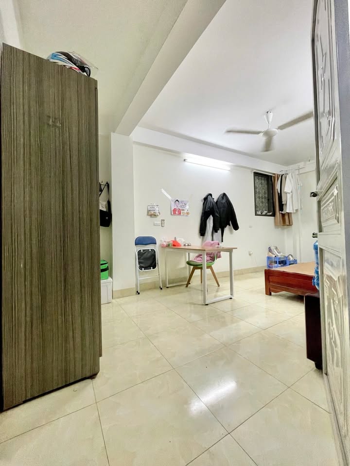 Phòng cho thuê tại ngõ 215 Triều Khúc, 3 triệu - Không thể bỏ lỡ!