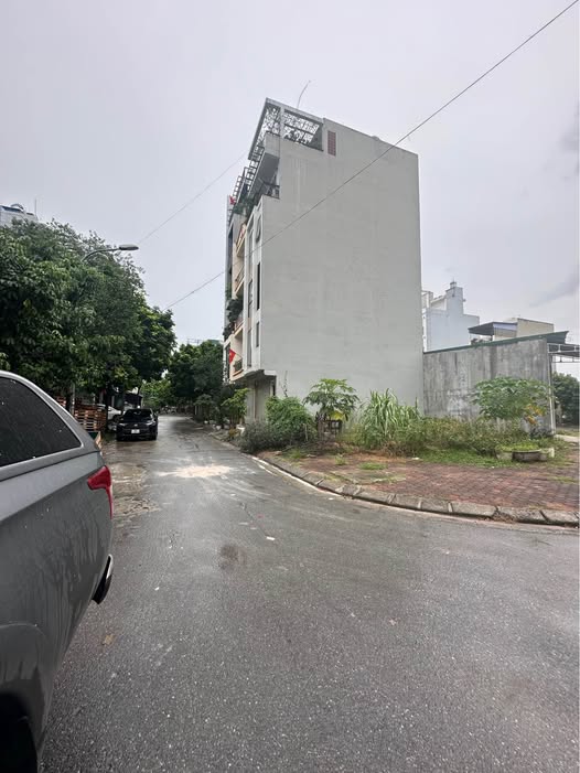 Đất phân lô vỉa hè Dương Nội 50m² giá 10 tỷ - Đầu tư sinh lời hiếm có!