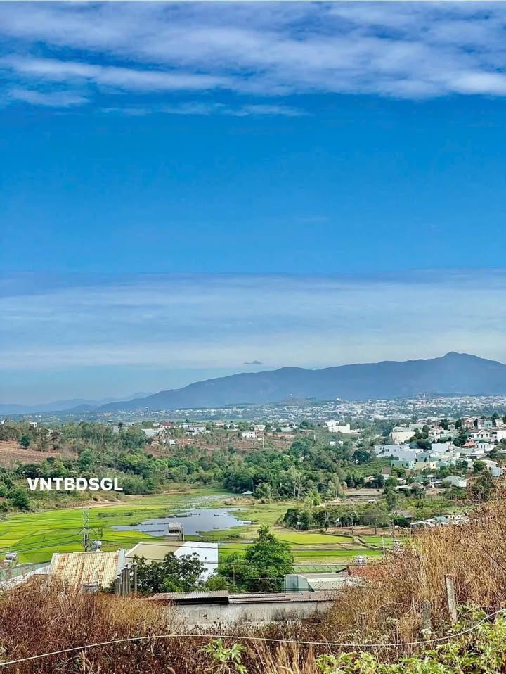 Cho thuê mặt bằng 400m² tại phường Diên Hồng, Pleiku - View thành phố tuyệt đẹp!