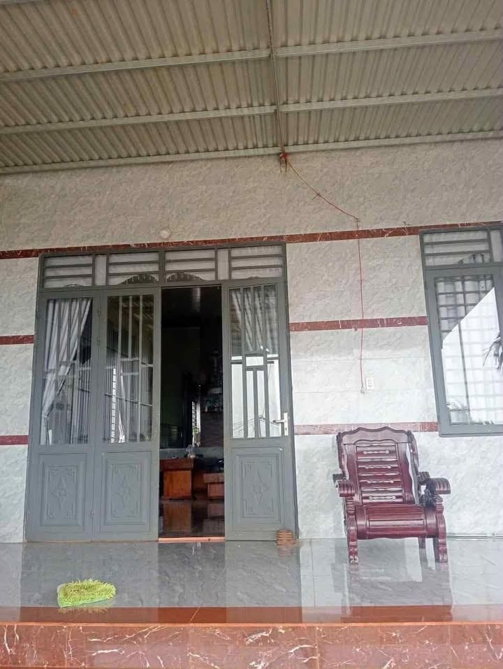 Nhà riêng hẻm 81 Nguyễn Trãi, An Bình, 192m² chỉ 1.8 tỷ - Chính chủ bán gấp!