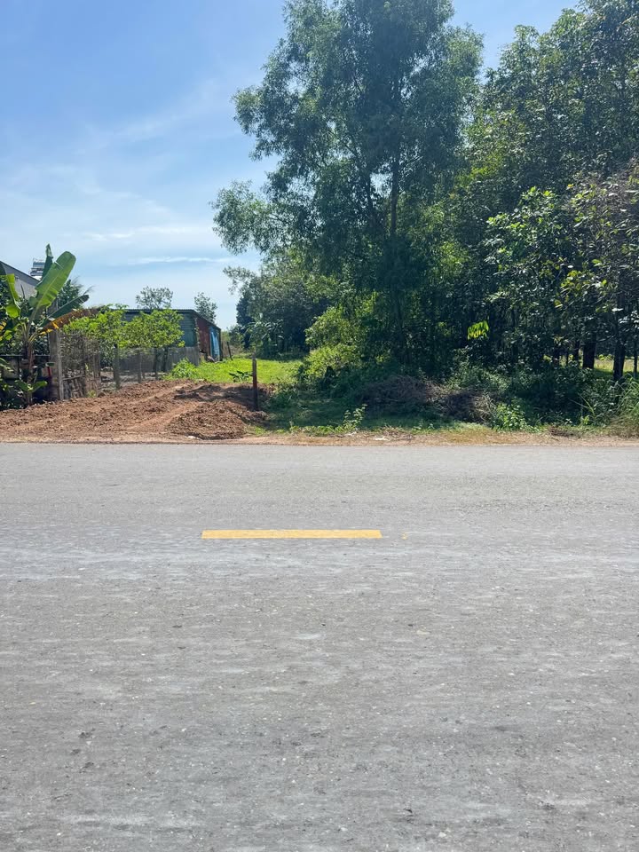 Đất vườn An Thái, Phú Giáo 1200m² giá 950 triệu - Cơ hội đầu tư tuyệt vời!