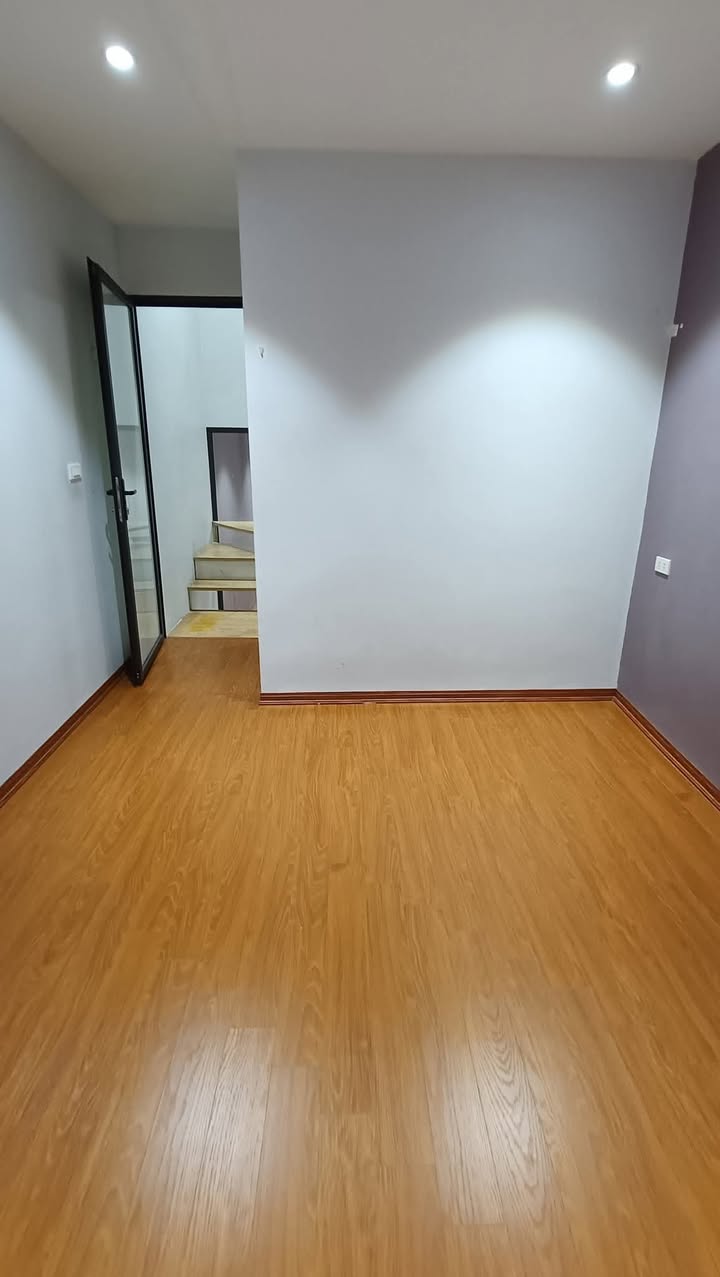 Nhà bán Ngọc Thụy Long Biên 30m² giá 5.68 tỷ - Đầu tư sinh lời ngay!
