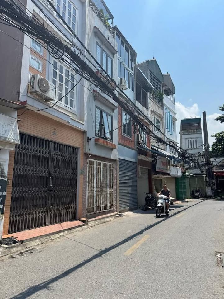 Nhà đẹp Ngọc Thụy Long Biên 55m² giá 7.686 tỷ - Ô tô vào tận nhà!