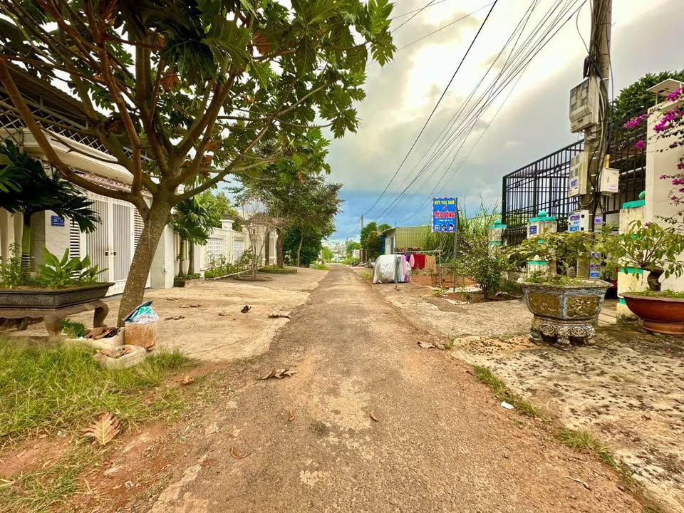 Đất hẻm Lương Ngọc Quyến, P.Hội Phú 150m² giá 1.55 tỷ - Vị trí đắc địa, tiện ích đầy đủ!