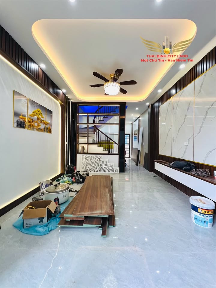 Nhà đẹp 4 tầng phường Trần Lãm 45m² - Thiết kế hiện đại, ô tô vào tận nơi!