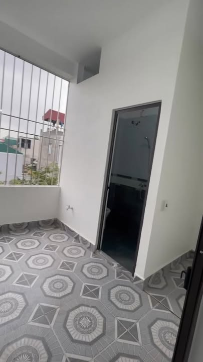 Nhà 3 tầng tại đường Trần Lãm, Thái Bình 34m² giá 2.3 tỷ - Chính chủ bán gấp!