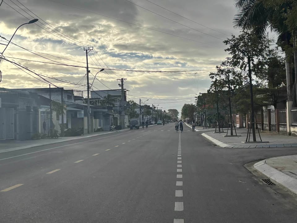 Lô đất 189m² đường Bà Triệu, Kon Tum - Kinh doanh sầm uất, giá thỏa thuận!