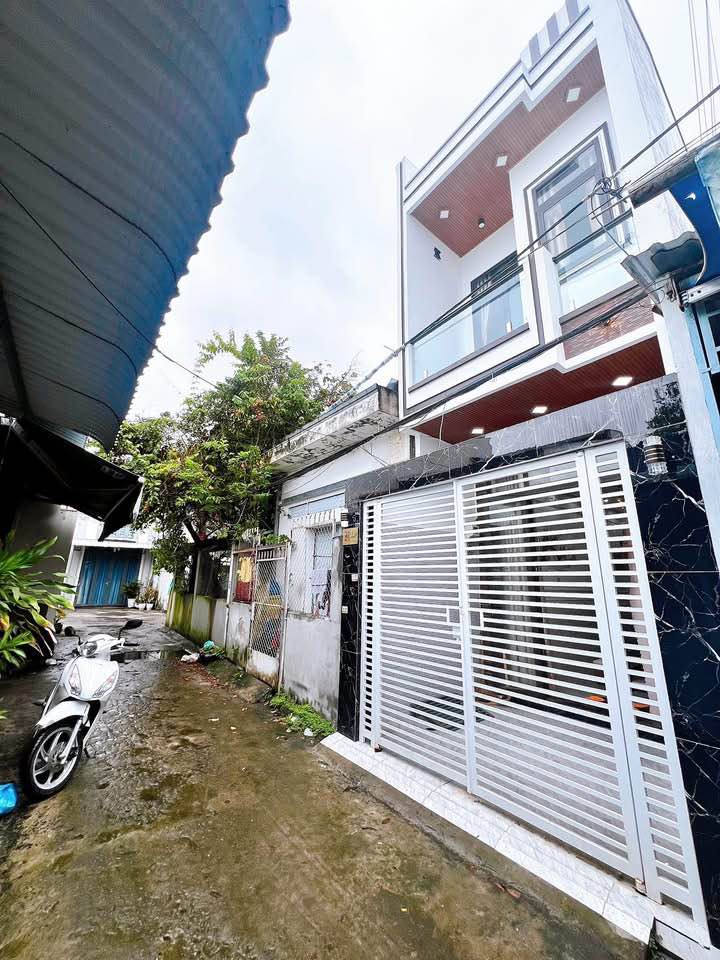 Nhà trệt lầu đẹp tại hẻm 138 Trần Hưng Đạo, Cần Thơ - Giá 2.85 tỷ, thương lượng