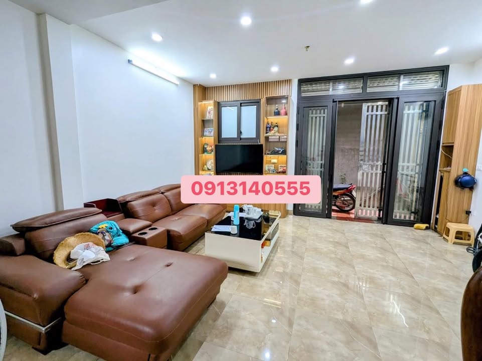 Nhà riêng Triều Khúc 38m² giá 6 tỷ - Duy nhất một căn, sổ đỏ chính chủ!