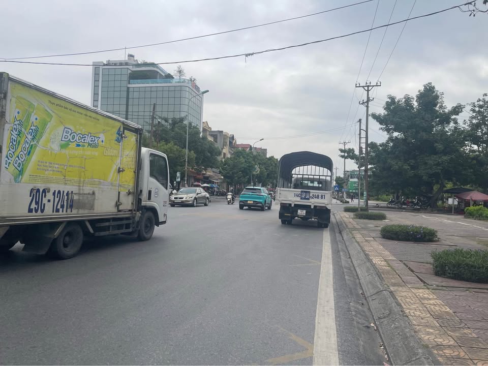 Nhà 4 tầng mặt đường Trần Phú, Cẩm Phả 70m² - Kinh doanh thuận lợi!