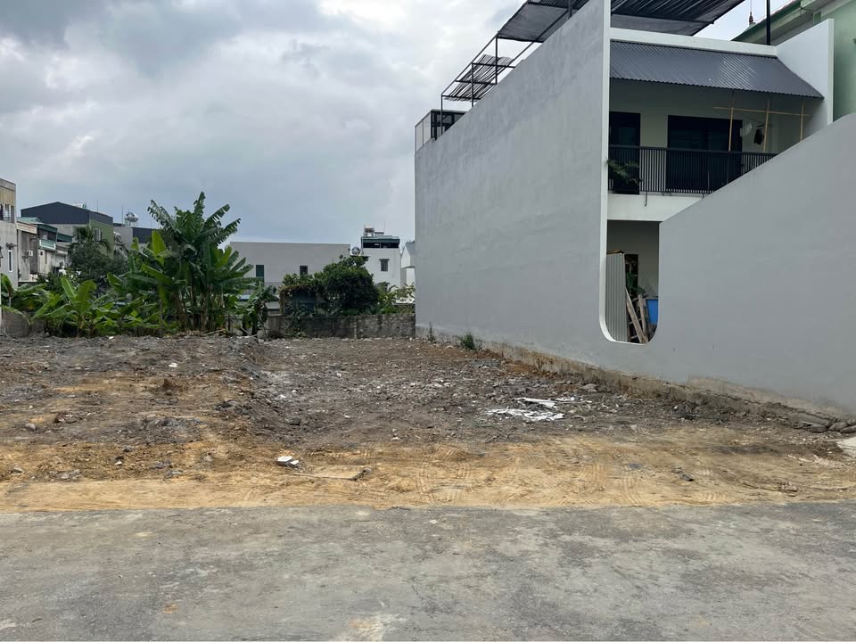 Đất nền 130m² tại phường Quang Trung, Uông Bí - Vị trí đắc địa, giá chỉ 2 tỷ!