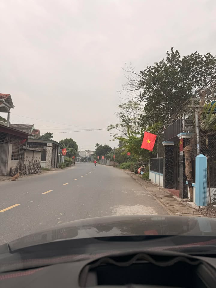 Đất nền kinh doanh mặt tiền đường 261, Thị trấn Quân Chu, 460m² giá 4.6 tỷ - Cơ hội đầu tư hấp dẫn!