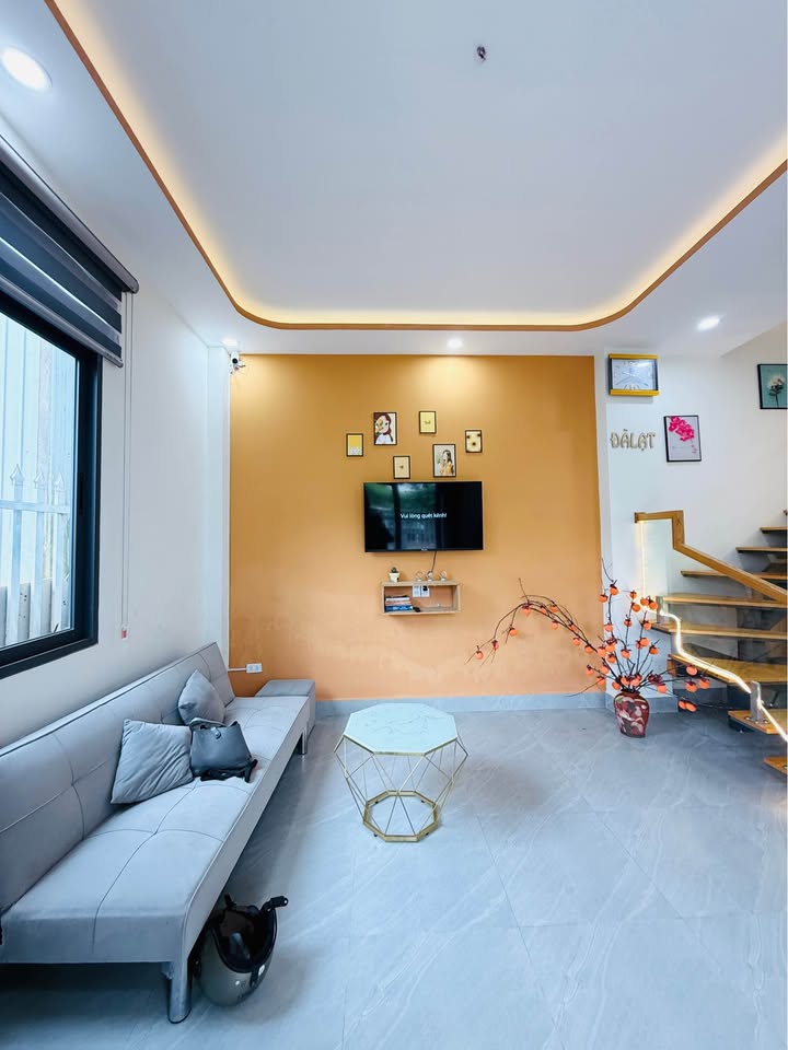 Nhà Hùng Vương Phường 9 Đà Lạt 75m² giá 4,8 tỷ - Ô tô vào tận nhà!