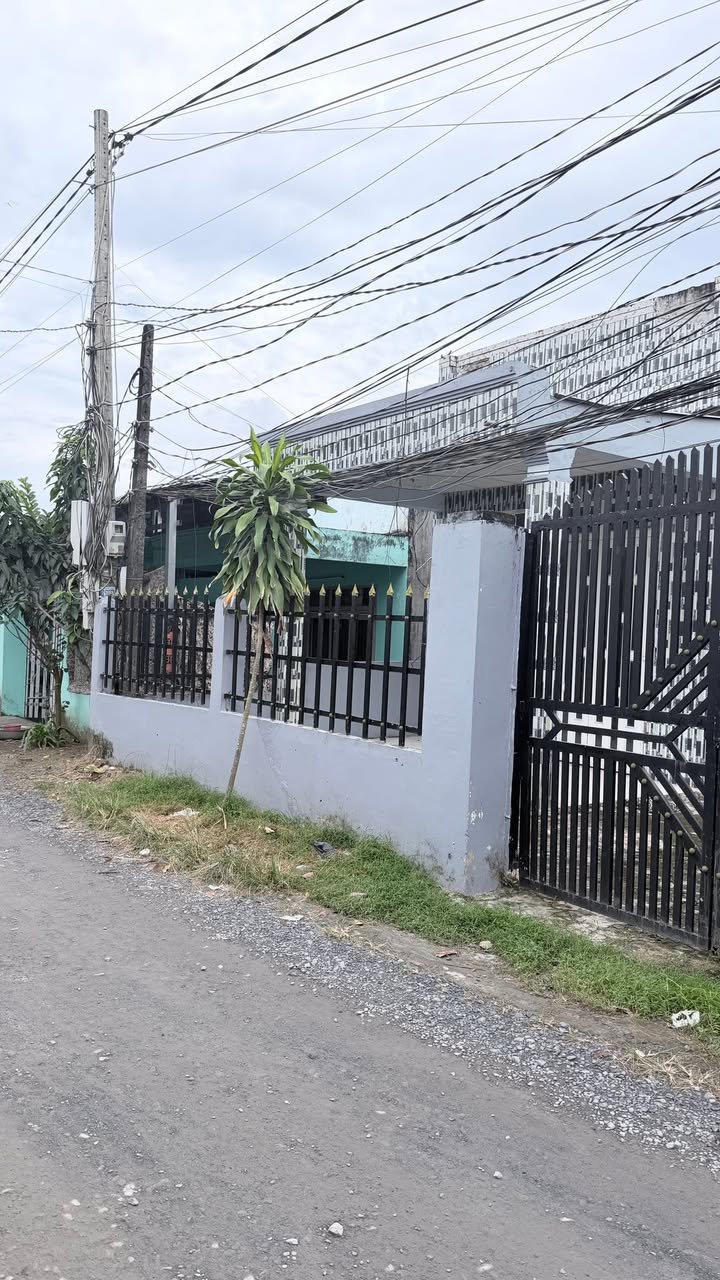 Nhà cấp 4 142m² giá 1.4 tỷ - Chính chủ bán gấp tại Hựu Thạnh, Đức Hòa