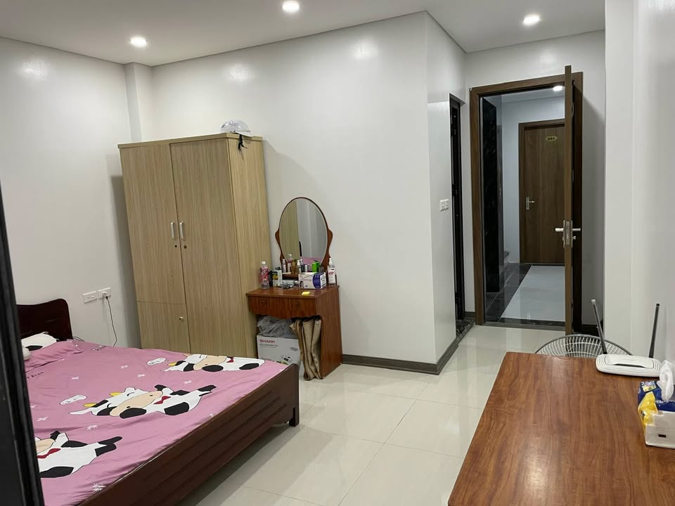 Phòng trọ cho thuê tại Tây Hồ 15C Ngõ 59 Trịnh Công Sơn giá 4.8 triệu - Nội thất đầy đủ, vào ở ngay!