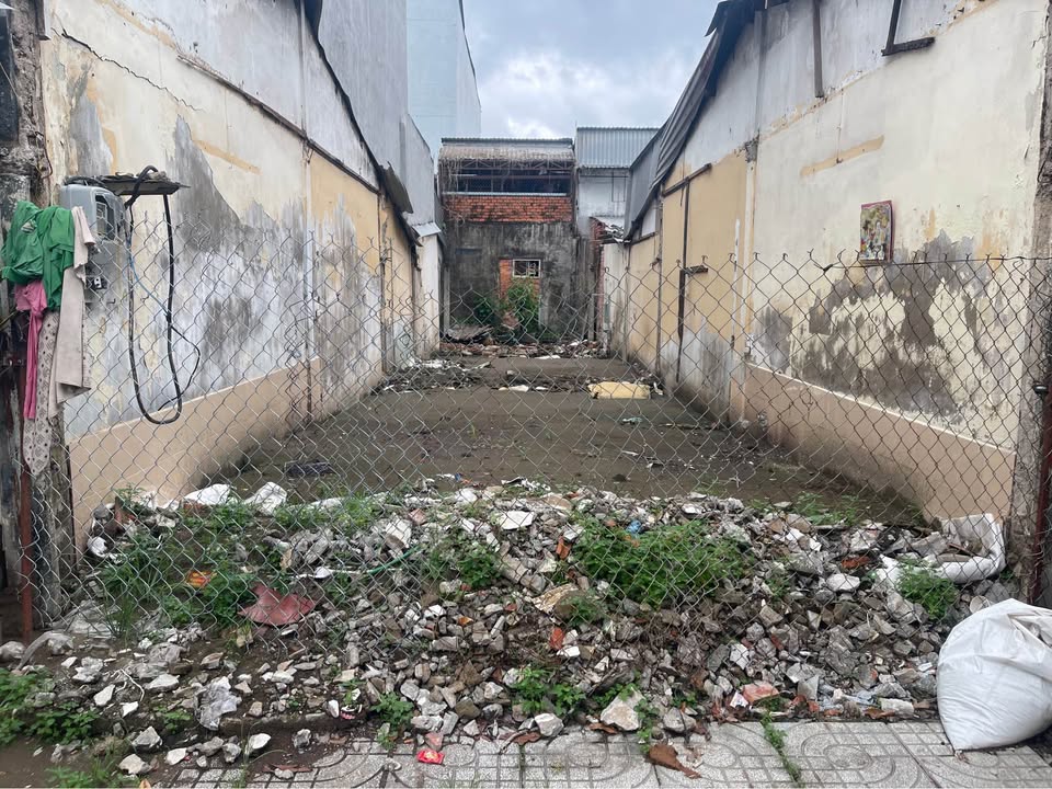 Đất nền mặt tiền đường Lê Đại Hành, phường 6, Cà Mau - Giá 1.9 tỷ, sổ hồng chính chủ!